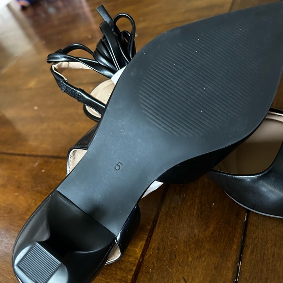 Shoes - Picture 3 of 3